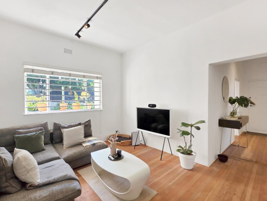 2 Bedroom Property for Sale in Tamboerskloof Western Cape